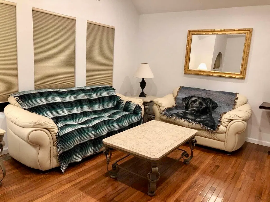 3 bed, $1,195 — Photo 1