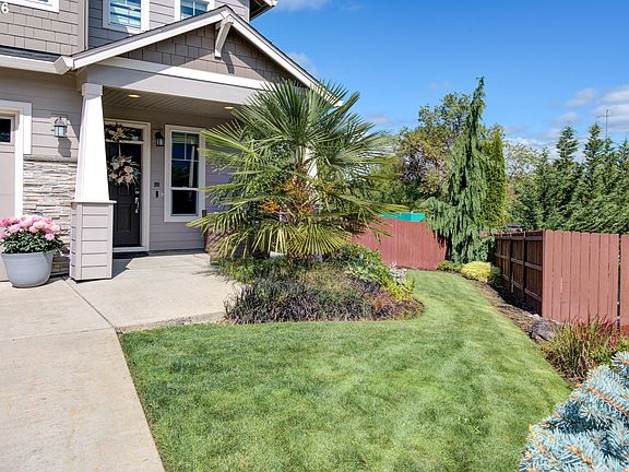 2nd image of 10508 NE 153rd Ave