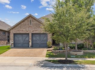 909 Warwick Blvd, The Colony, TX 75056