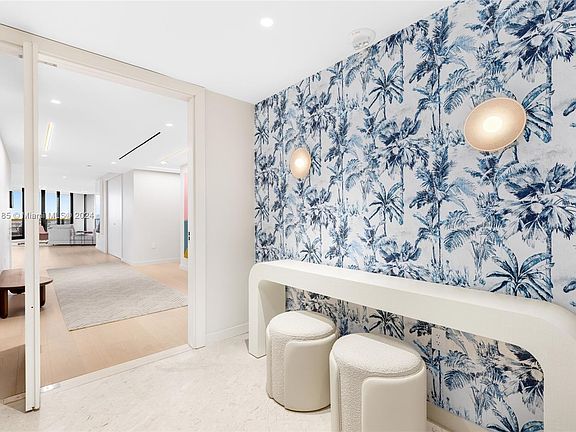 4th image of 9999 Collins Ave APT 16K