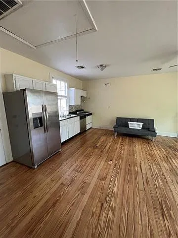 1 bed, 1.0 bath, 800 sqft, $1,800 — Photo 3