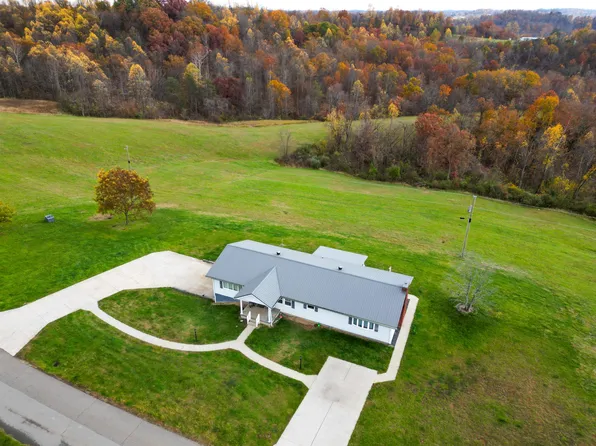 4754 County Road 36, Chesapeake, OH 45619