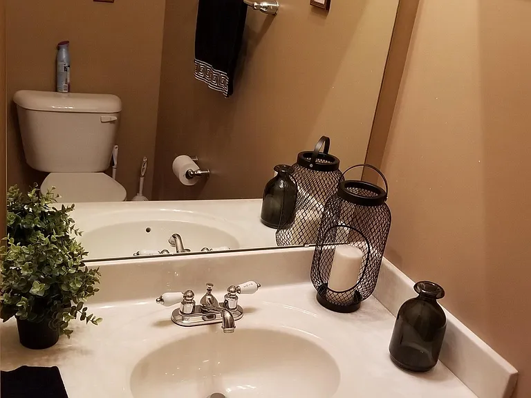 Downstairs half bath