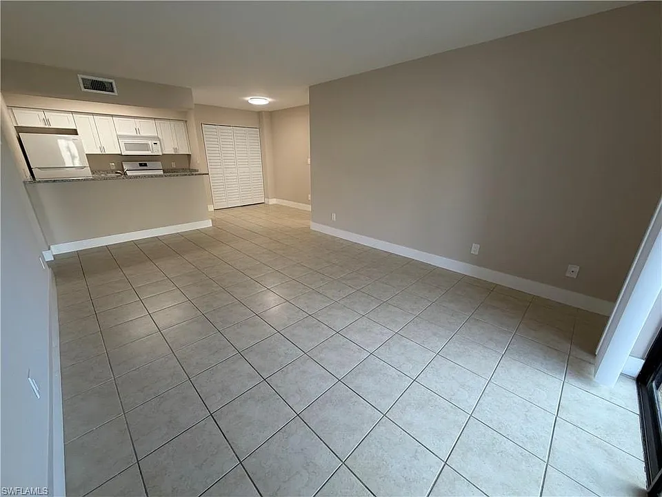 5317 Summerlin Rd #1702