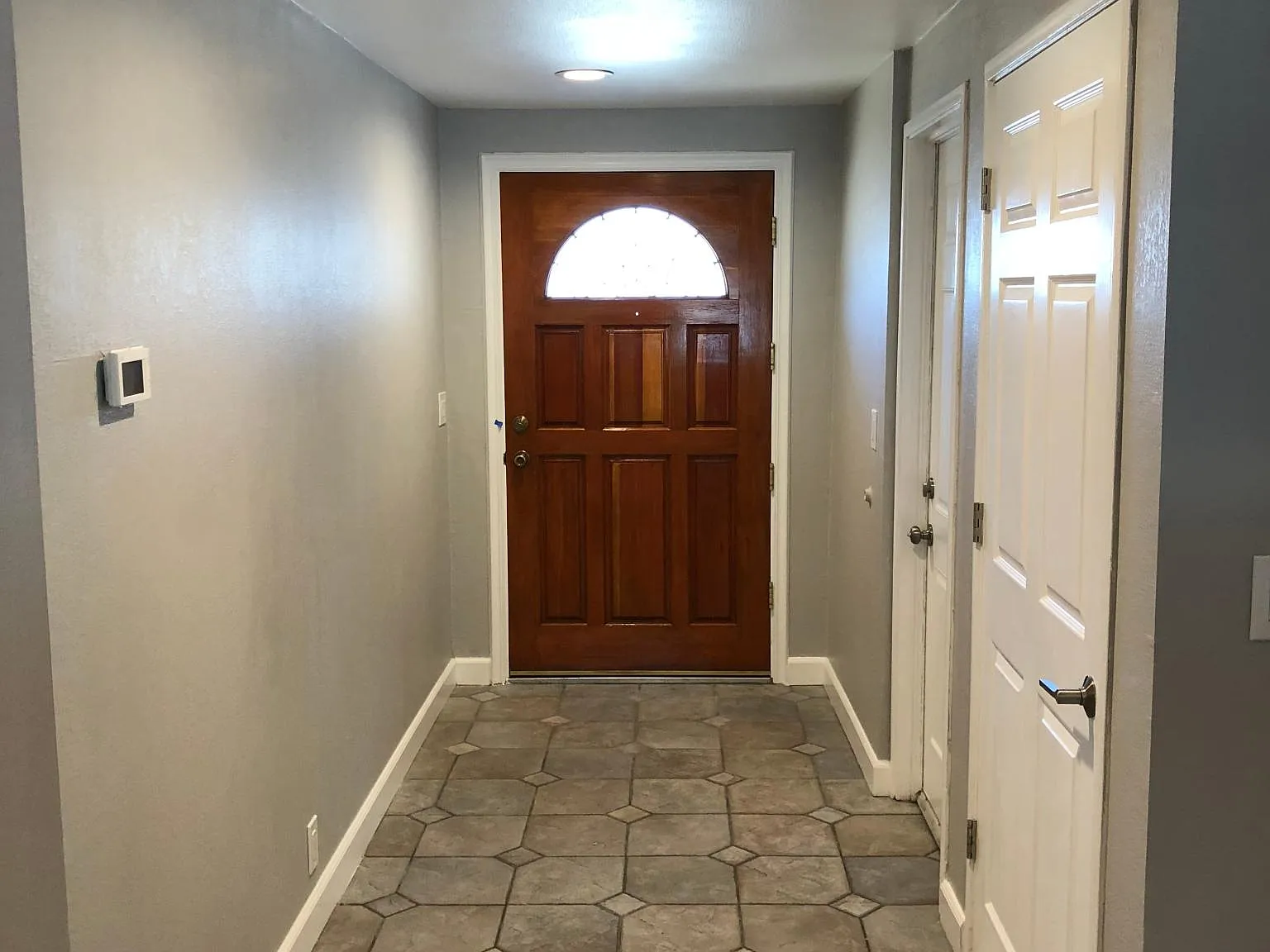 3 bed, 1658 sqft, $5,800 — Photo 3