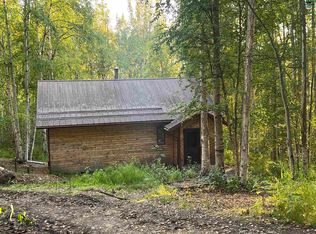 1167 Donna Dr, Fairbanks, AK 99712