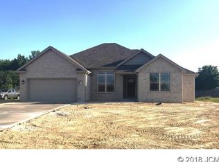 150 W Marion Dr, Hanover, IN