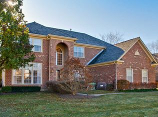 304 Morgan Ln, Fox River Grove, IL 60021