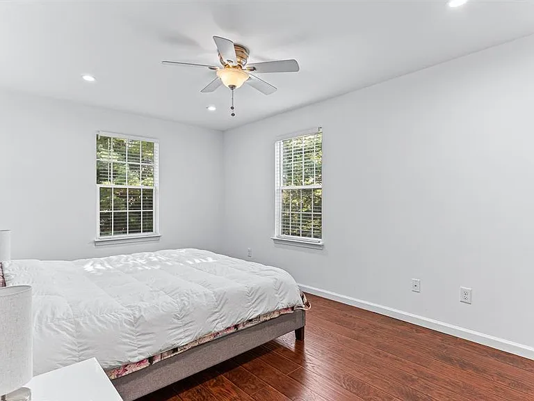 47086 Auburn Ct — Photo 14