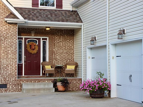 Two car garage!