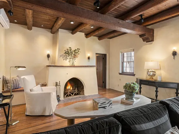 614 E Alameda St, Santa Fe, NM 87501