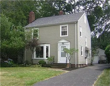 24104 E Groveland Rd photo 1