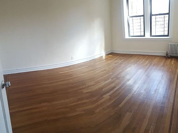 4th image of 322 Linden Blvd APT 3C