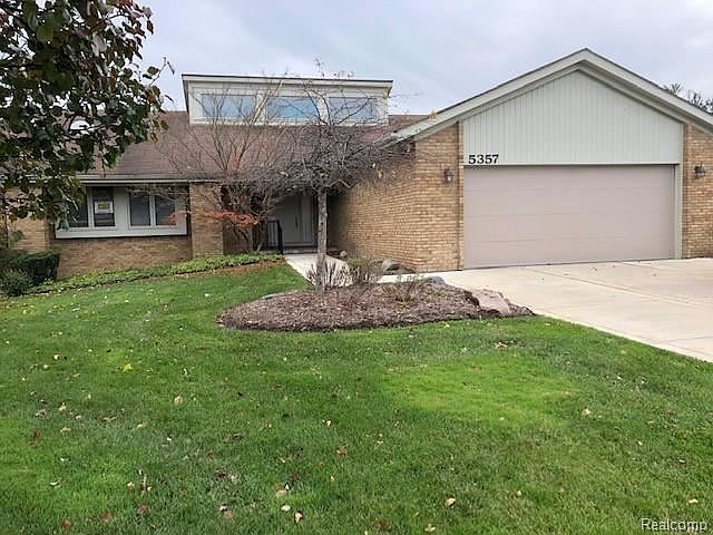 1st image of 5357 Isle Royal Ct #1