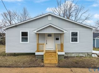 1163 Hinton St, Petersburg, VA 23803