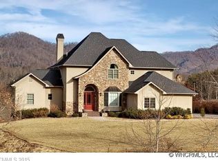 496 Crawford Rd, Waynesville, NC 28785