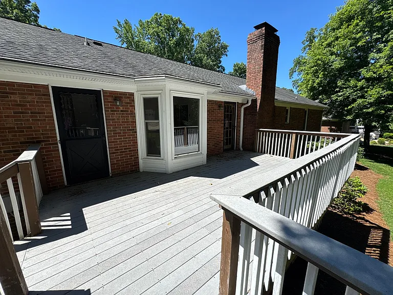 307 Fallingbrook Dr — Photo 26