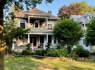 121 Manning Blvd, Albany, NY 12203