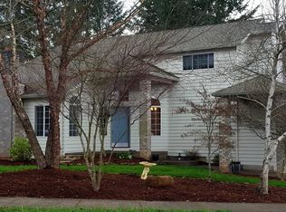 19829 Castleberry Loop, Oregon City, OR 97045