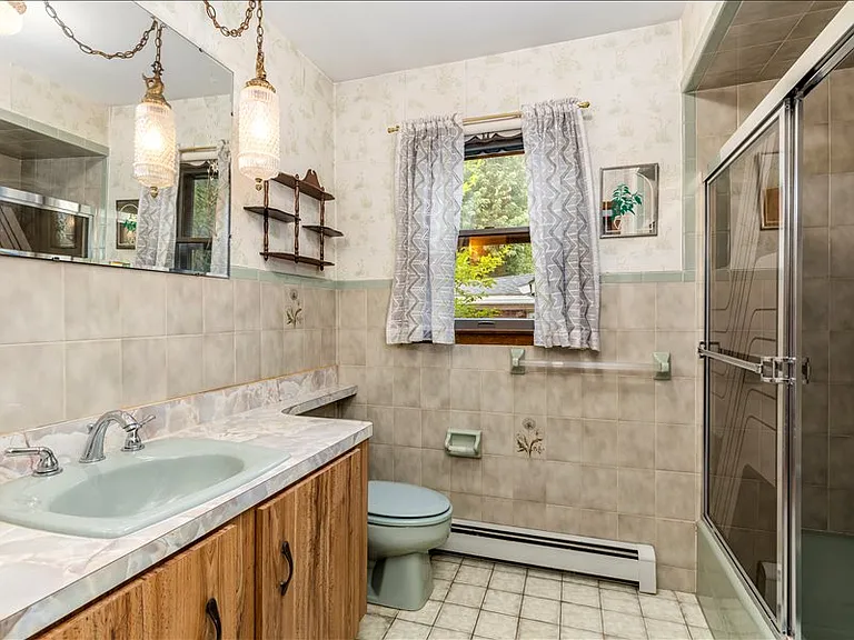 229 Newark Ave #1 — Photo 19