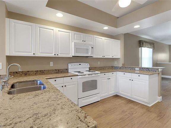 5th image of 13960 Eagle Ridge Lakes DR #203