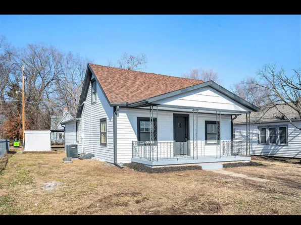 405 Newton St, Edwardsville, KS 66111