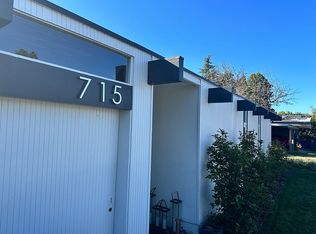 715 Holly Oak Dr, Palo Alto, CA 94303