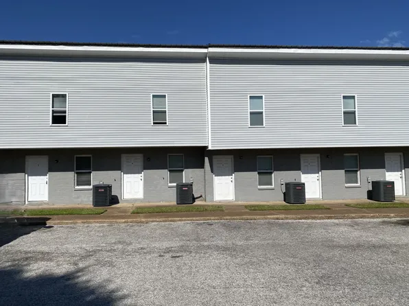 961 Old Hickory Blvd #4, Jackson, TN 38305