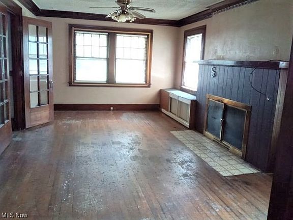 5th image of 182 Woodbine Ave SE