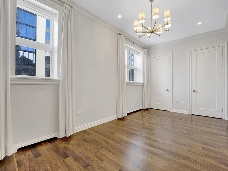 105 W Chestnut St #105 — Photo 11