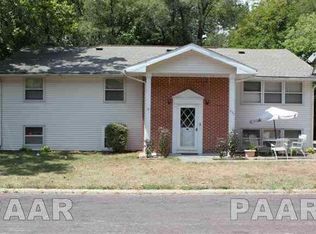 233 Jay St, East Peoria, IL 61611