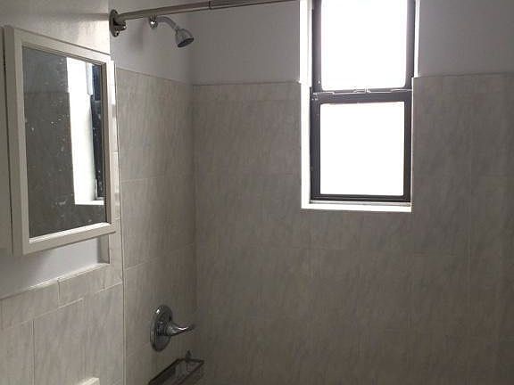 5th image of 9830 67th Ave APT 2X