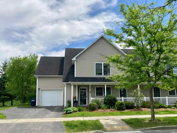 175 Farmall Drive, Hinesburg, VT 05461