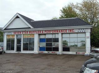 18610 Lake Shore Blvd, Euclid, OH 44119