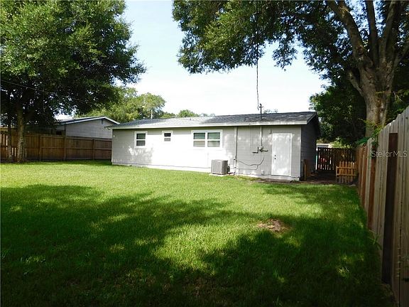 4th image of 5851 42nd St N