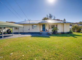 328 E Carters Valley Rd, Kingsport, TN 37660