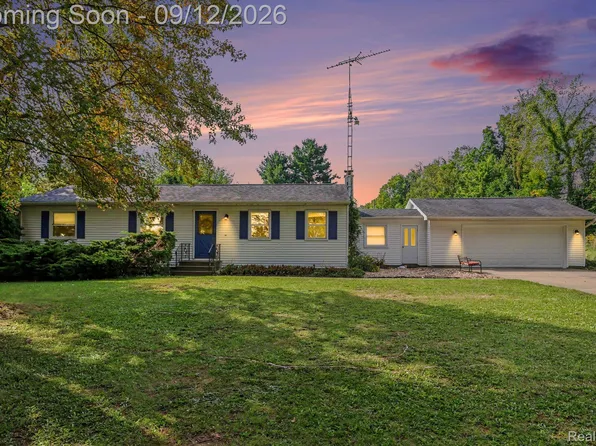 1995 Baseline Rd, Leslie, MI 49251