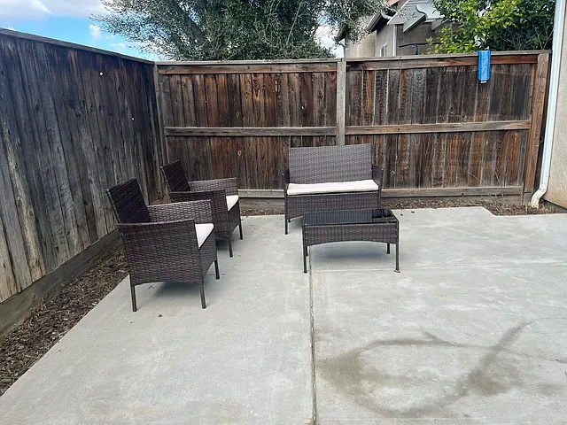 1960 N Tuscany Ln — Photo 11
