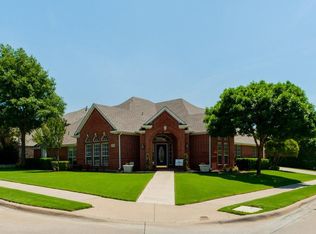 2709 Lake Flower Dr, Flower Mound, TX 75022