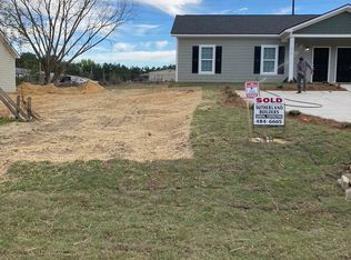 324 E Jenkins St #17, Fayetteville, NC 28306