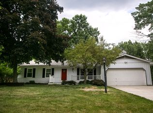 8085 N Hills Dr, Broadview Heights, OH 44147