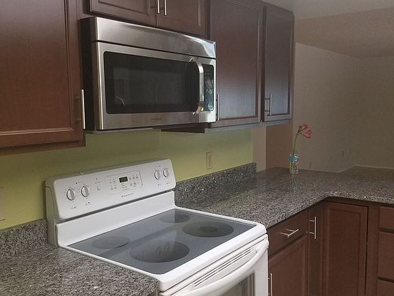 3rd image of 115 Tijuana Dr
