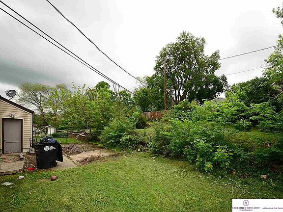 3rd image of 6323 N 36th Ave