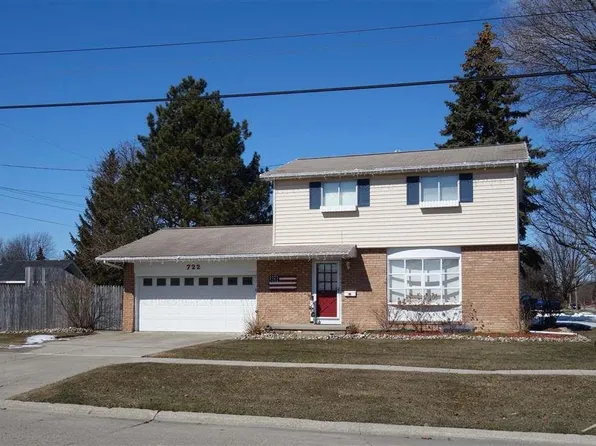 722 Piper Dr, Saginaw, MI 48604
