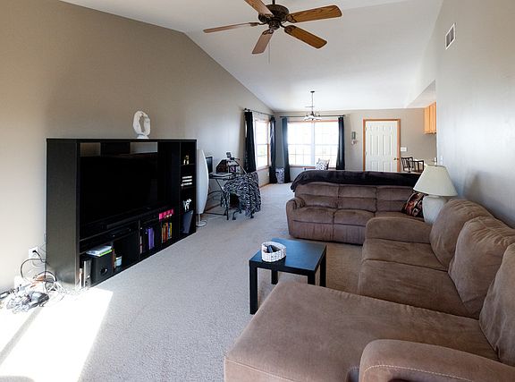 5th image of 6421 Oak Crest Ln #29D