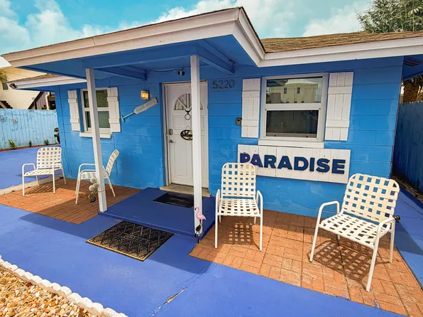 5220 Beach Dr, Panama City Beach, FL 32408
