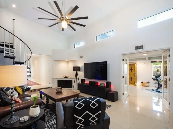 811 SW 18th Street, Fort Lauderdale, FL 33315