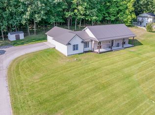 5412 Blackberry Ln, Coloma, MI 49038