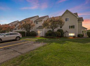 100 Merrimack Ave APT 21, Dracut, MA 01826