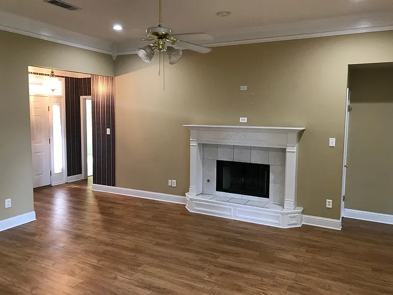 9121 Coral Bells Ct — Photo 2